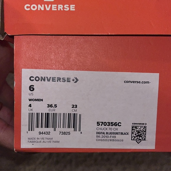 Cute pink converse - Picture 3 of 11